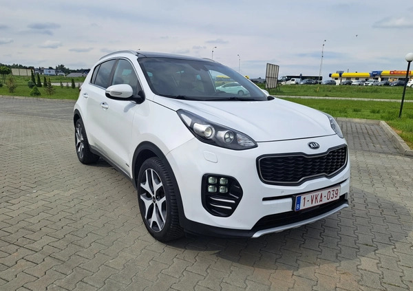 Kia Sportage cena 75500 przebieg: 179521, rok produkcji 2016 z Bochnia małe 781